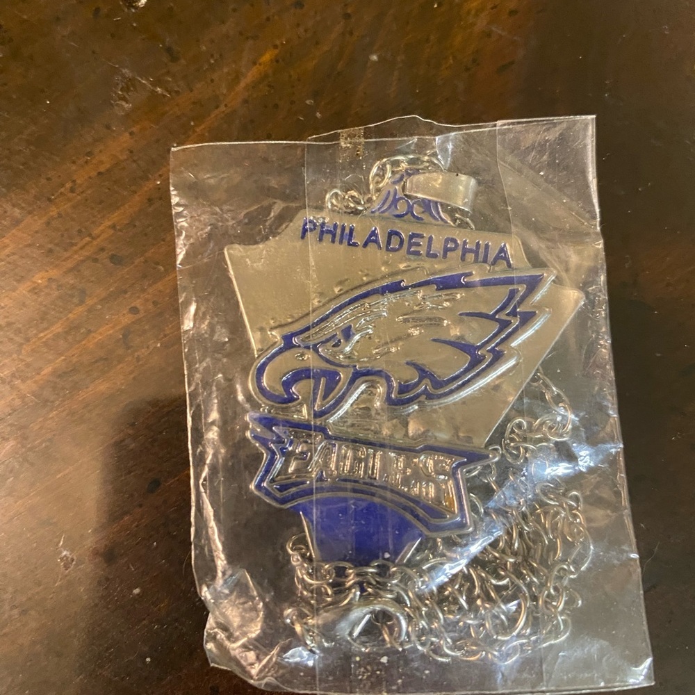 Philadelphia Eagles Pendant Necklace